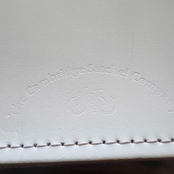Cambridge Satchel Company White Leather Crossbody Satchel - Picture 11 of 14